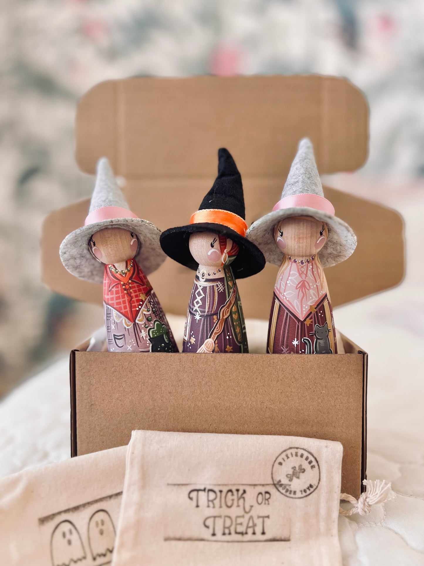 Seasonal - Halloween Witch with hat
