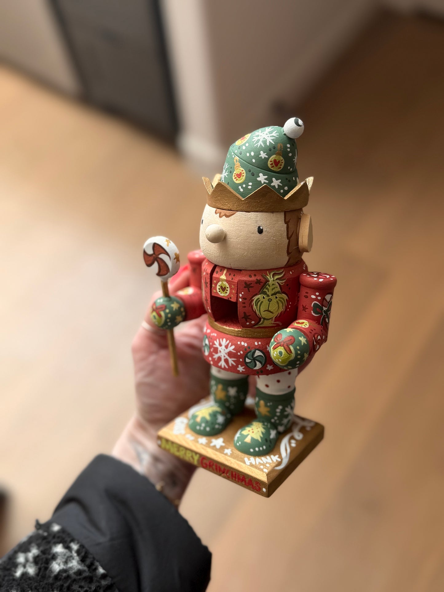 Seasonal - Nutcracker - 7 inches - back in October!