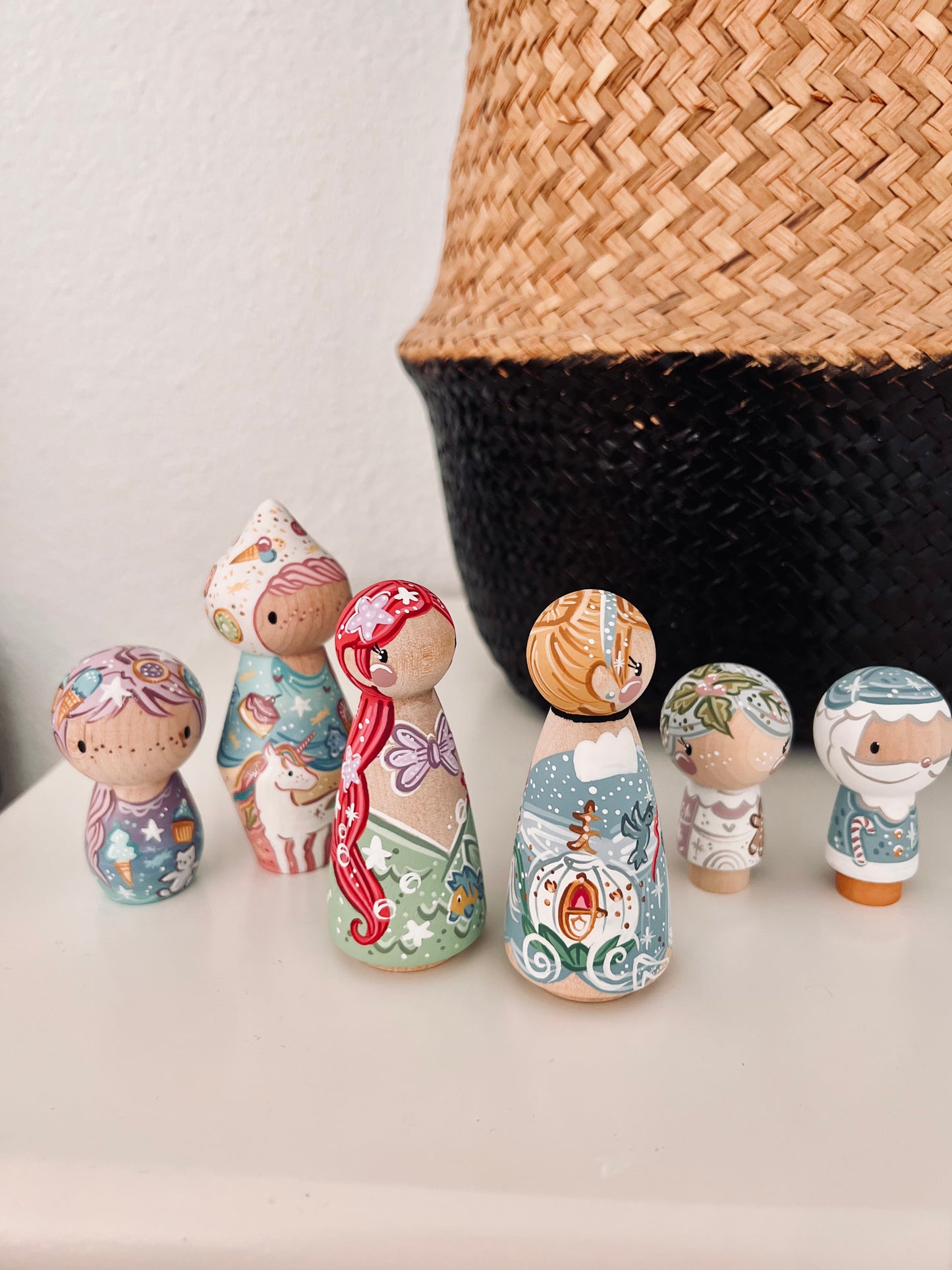 Peg Dolls - Characters/ Princesses