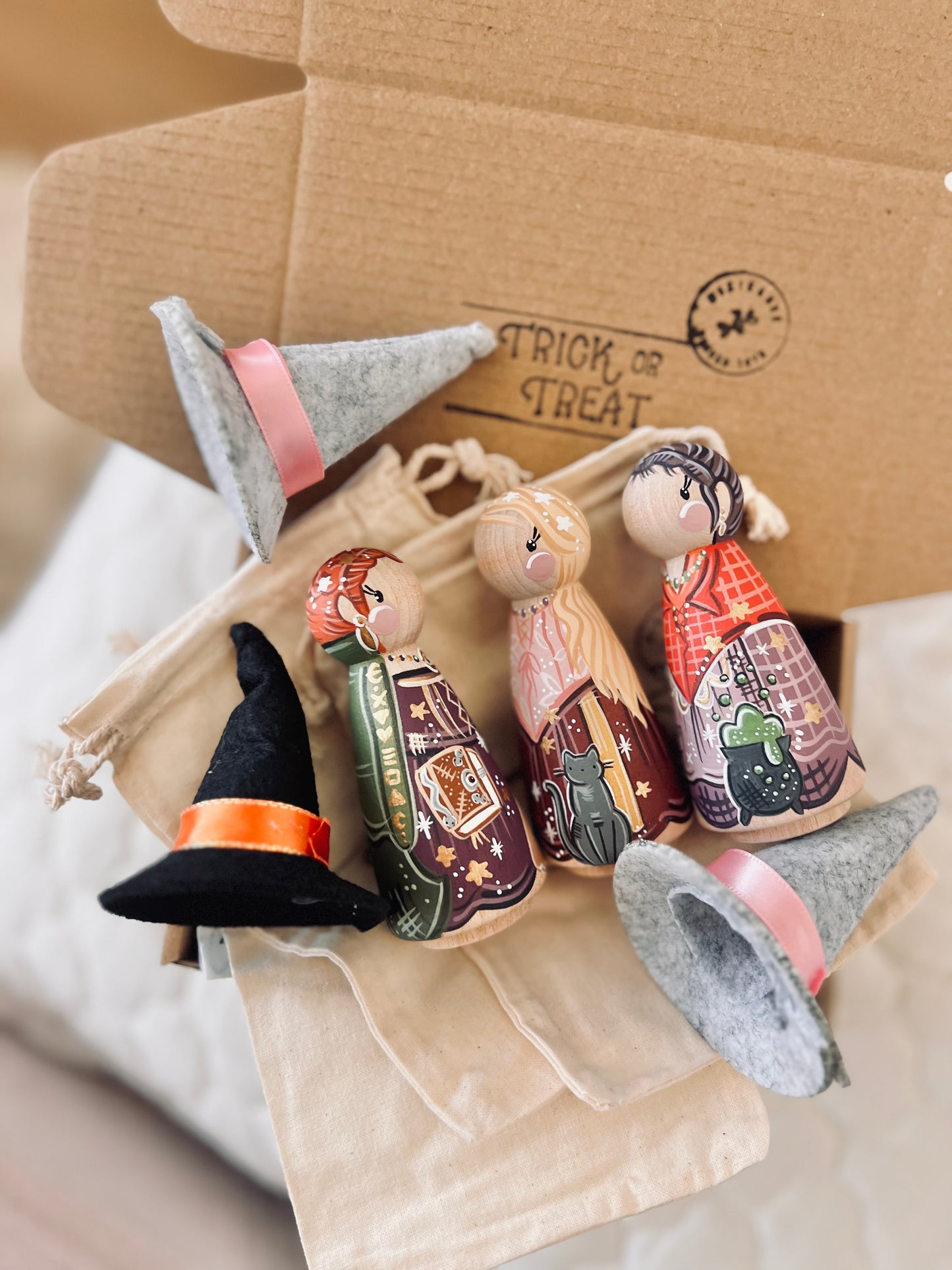 Seasonal - Hocus Pocus - Set of 3 Tall Dolls w Hats
