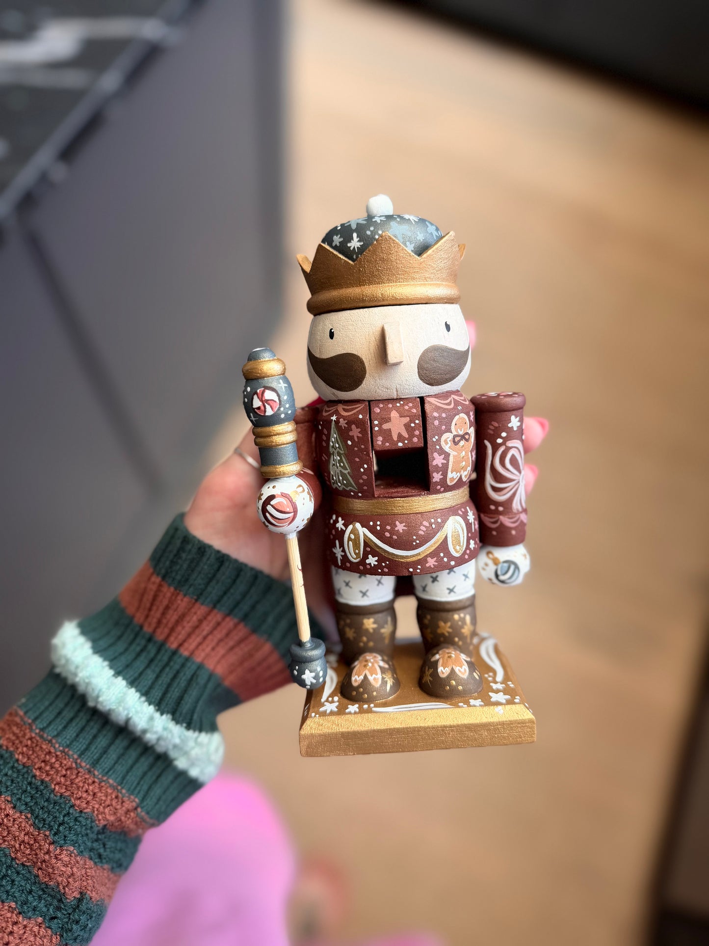 Seasonal - Nutcracker - 7 inches - back in October!