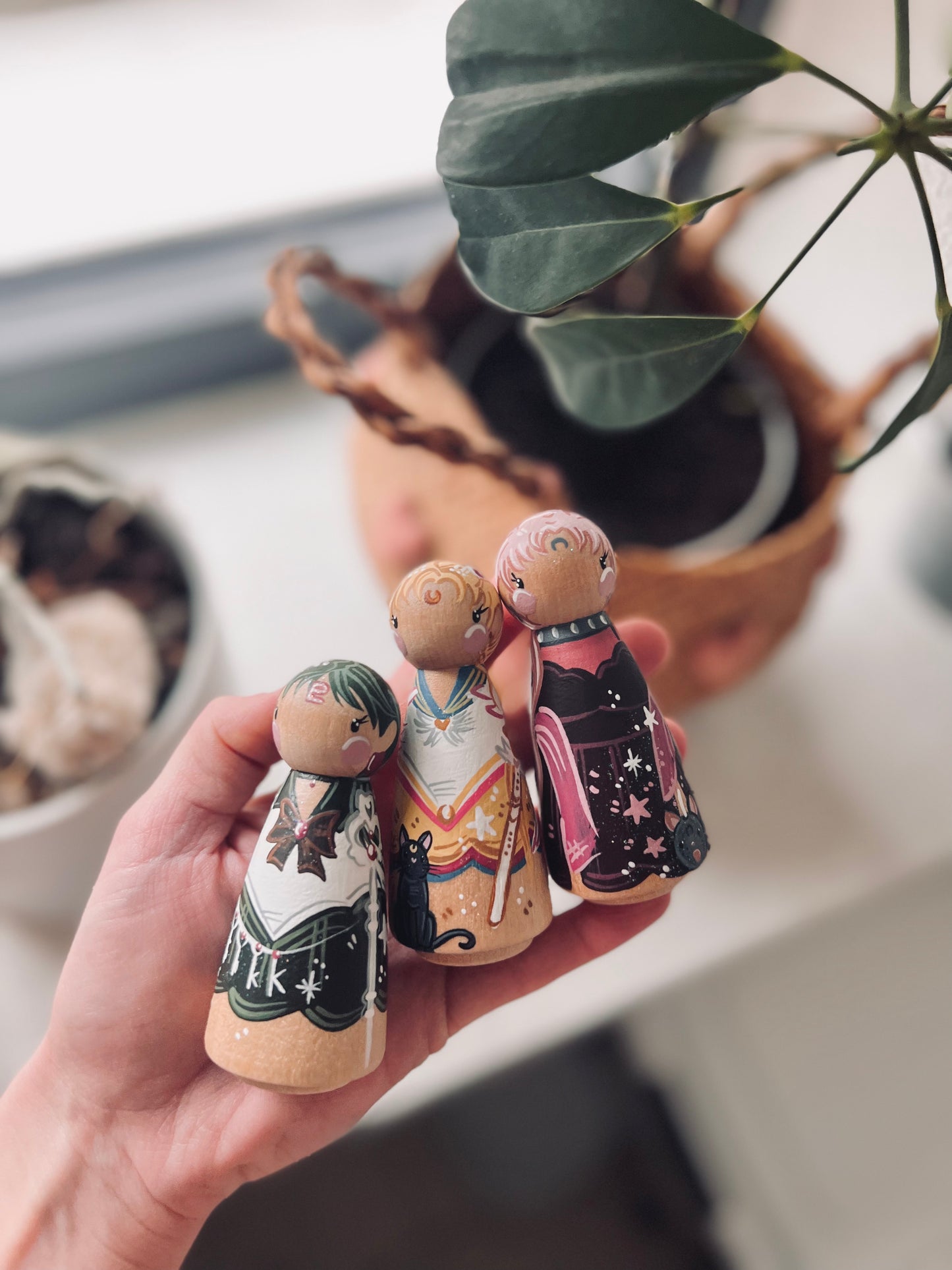 Peg Dolls - Characters/ Princesses