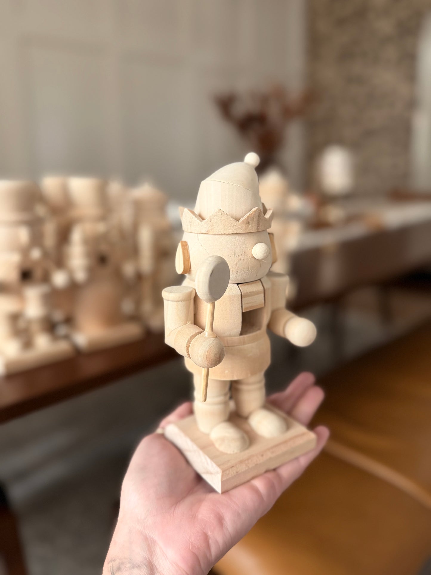 Nutcracker - 7 inches - discounted - January Delivery