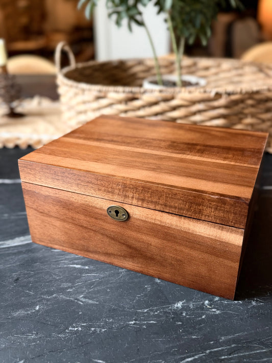 Custom Keepsake Box and Trinket Box