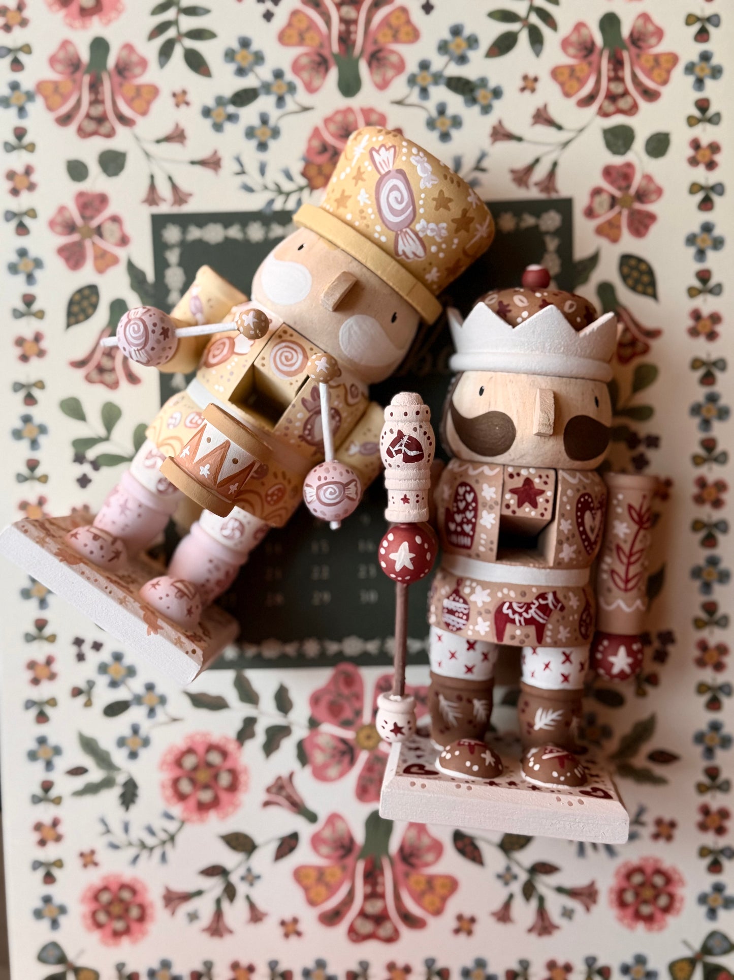 Seasonal - Nutcracker - 7 inches - back in October!