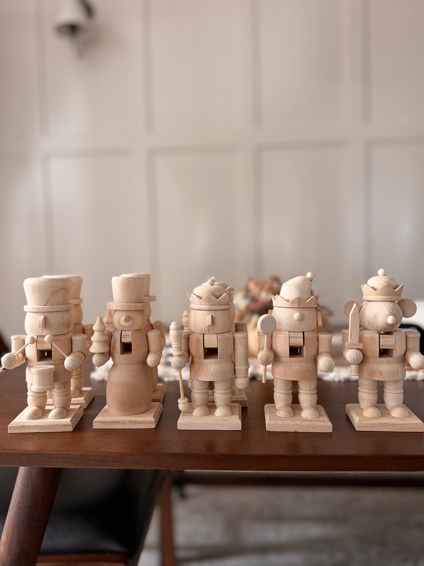 Nutcracker - 7 inches - discounted - January Delivery