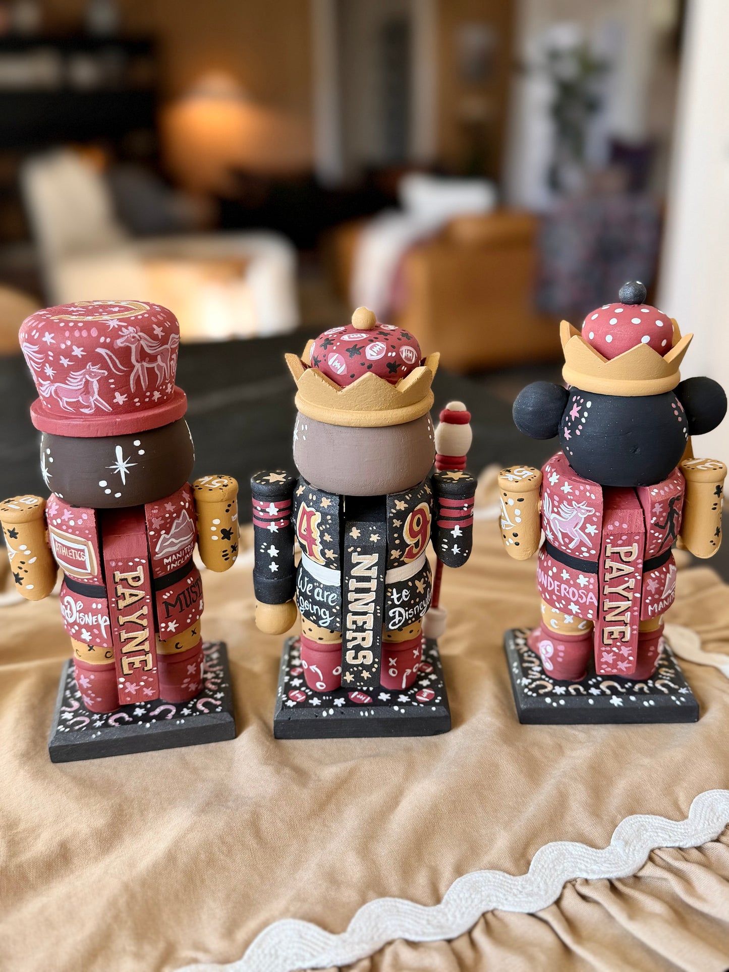 Seasonal - Nutcracker - 7 inches - back in October!