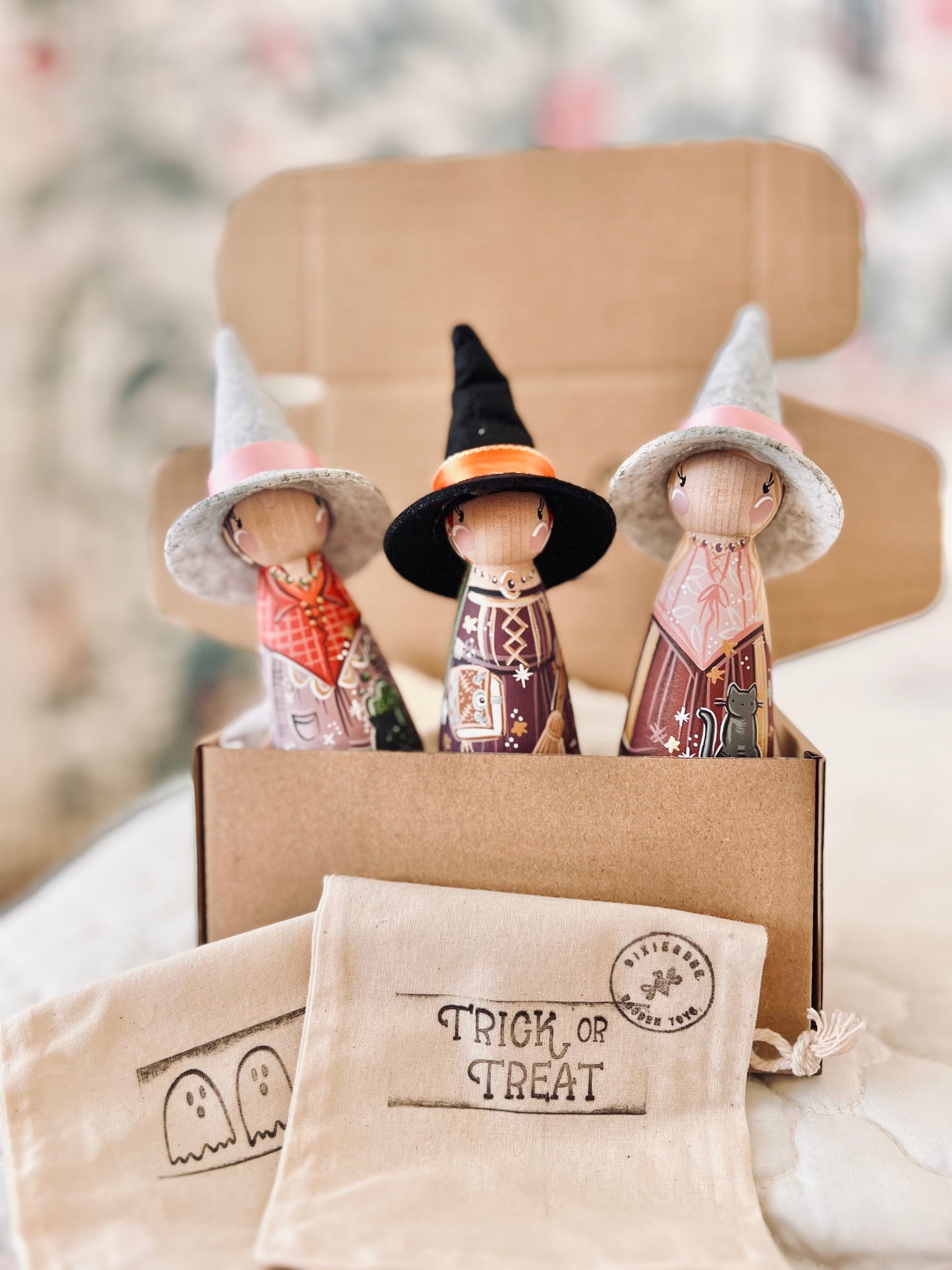 Seasonal - Hocus Pocus - Set of 3 Tall Dolls w Hats