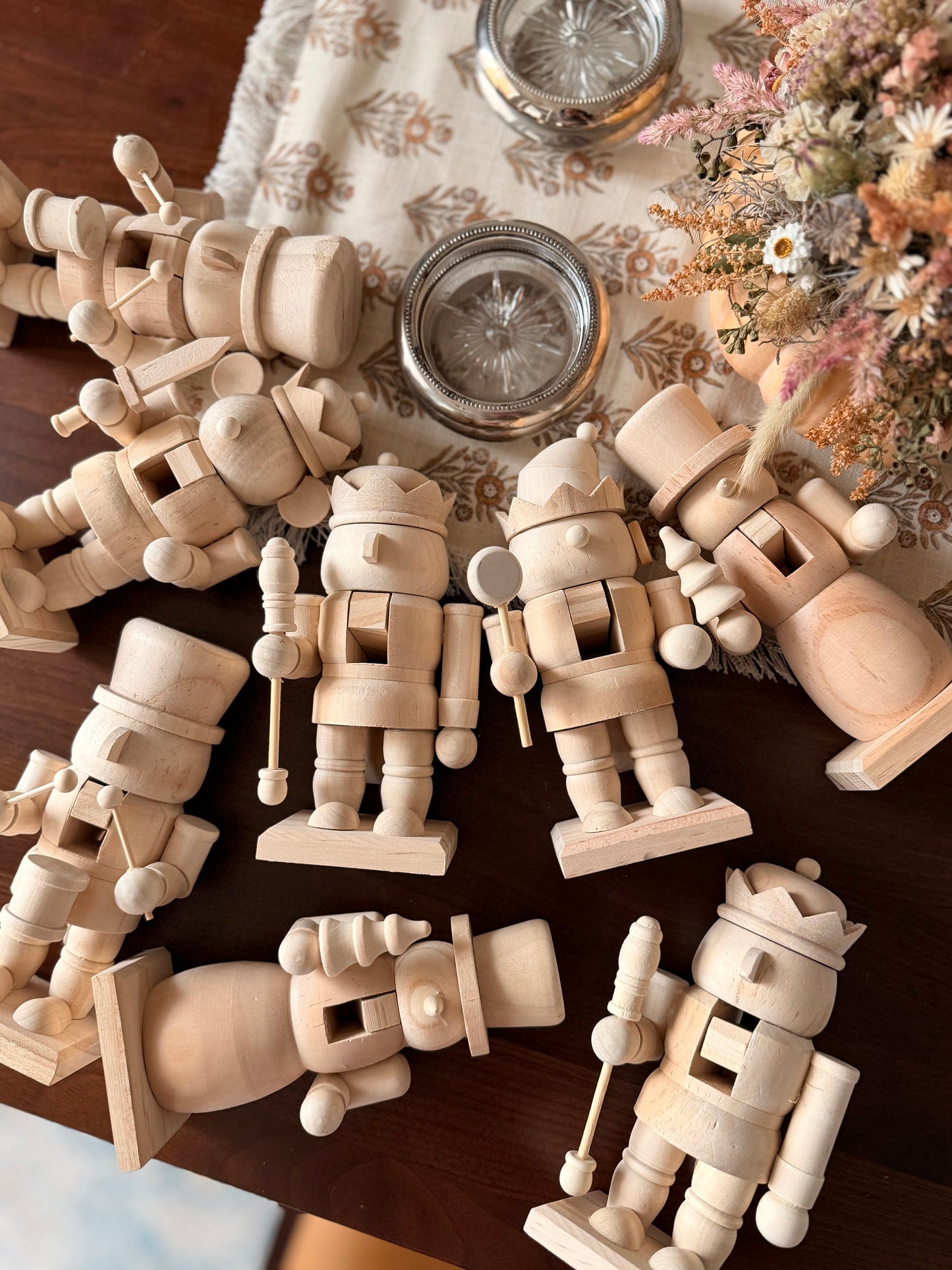 Nutcracker - 7 inches - discounted - January Delivery