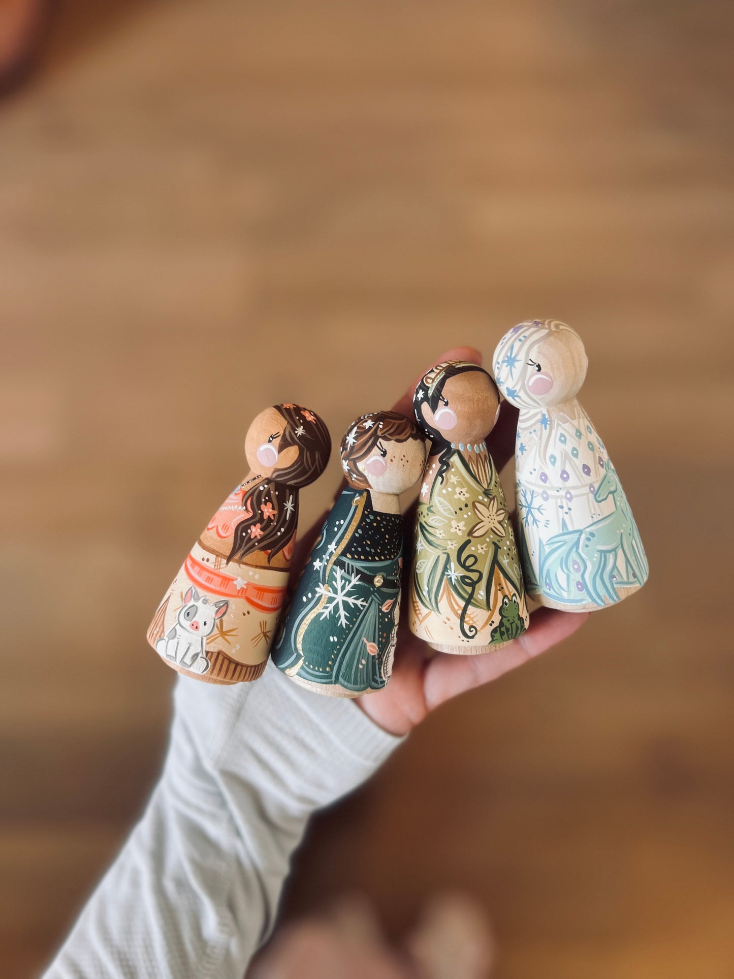 Peg Dolls - Characters/ Princesses